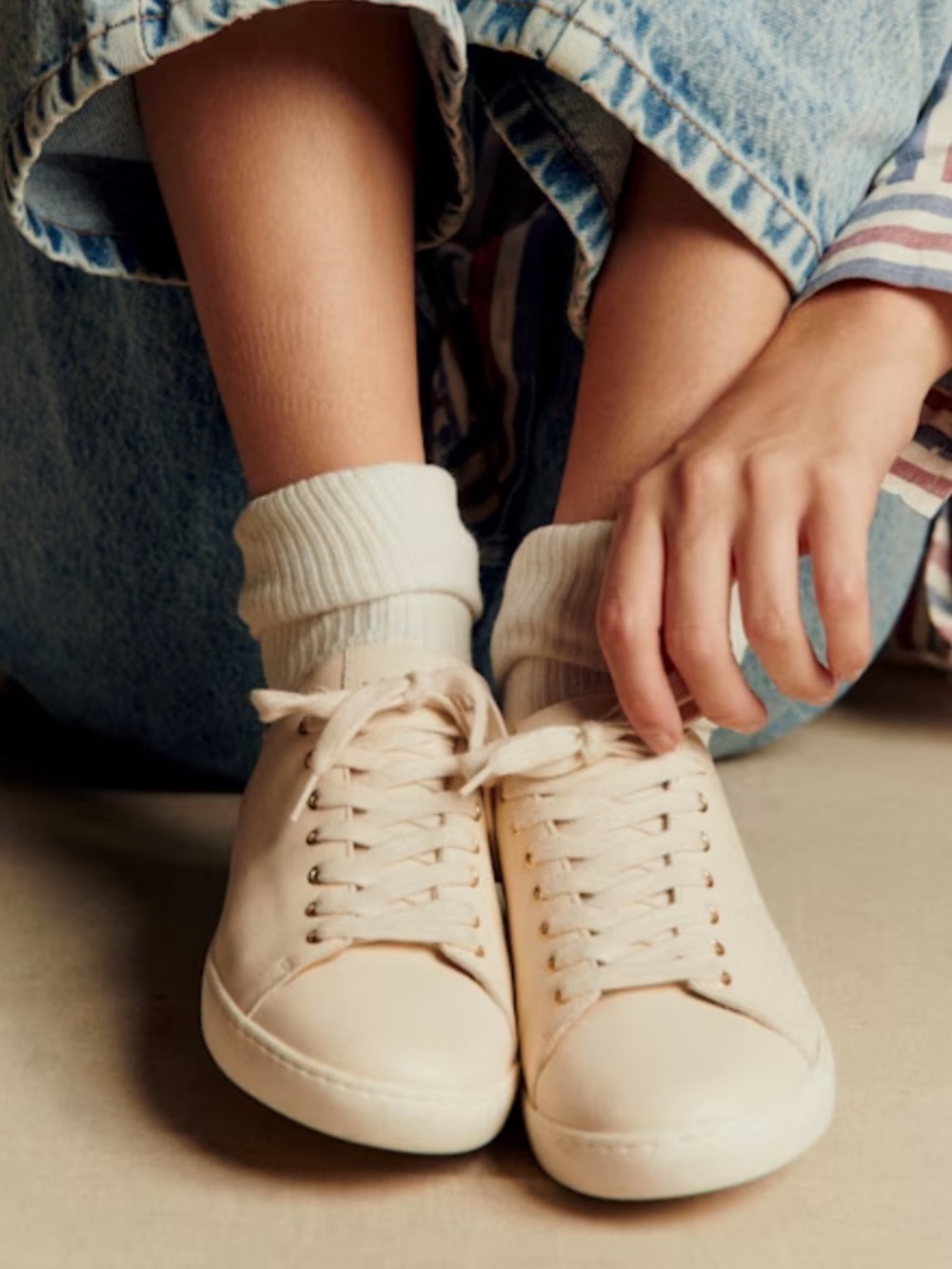 Sezane Beige Leather Lace-Up Sneakers